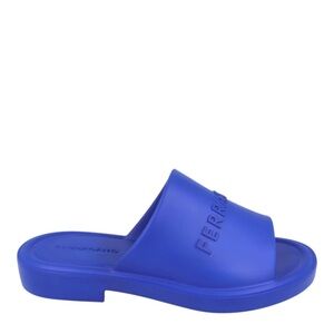 FERRAGAMO
Giuneva Logo Embossed Slides Men